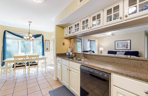 Kiawah Island Condo | Waterfront Family Retreat with Pond Views - Close to Tennis and Golf - Dogs Welcome