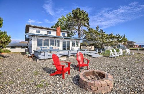 Ferndale House | Waterfront Ferndale Home: Deck + Beach Access