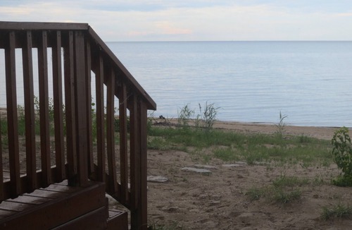 Kingsville Cottage | Waterfront, Finest sand swim beach,Cul-De-Sac,Lorain Lane,Pelee Island Finest