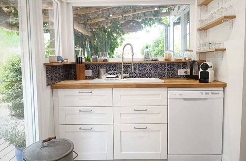 Les Sablettes House | Waterfront fisherman's cottage Lou Miou