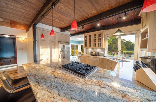 Branford House | Waterfront GEM: 3BR House w/AC & WiFi in Branford, minutes from Yale