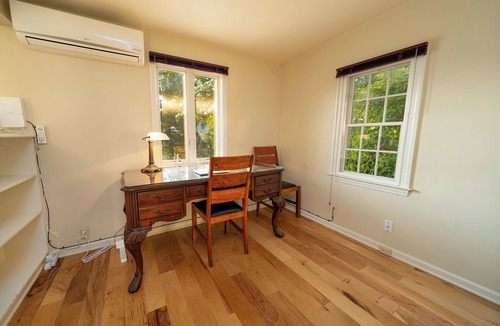 Branford House | Waterfront GEM: 3BR House w/AC & WiFi in Branford, minutes from Yale
