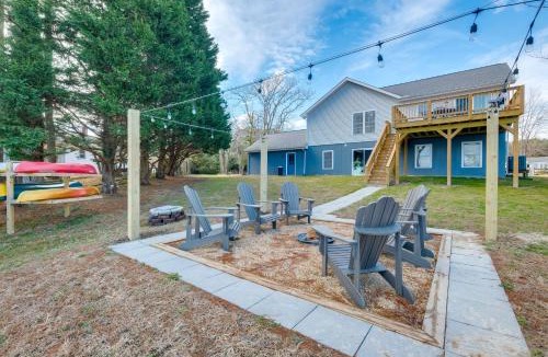 Reedville House | Waterfront Gem w/Deck & Views on Chesapeake Bay!