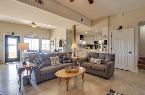 Fort Gaines House | Waterfront Gem w/Fire Pits & Dock in Georgetown