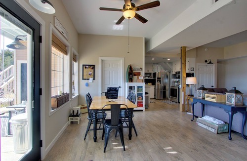 Fort Gaines House | Waterfront Gem w/Fire Pits & Dock in Georgetown