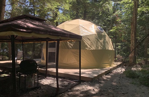 Dysart et al Cabin | Waterfront Geodesic Dome 2