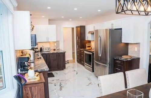 Wasaga Beach House | Waterfront Georgian Bay Villa · Sauna, King Bed, Game Room, 5BR