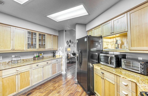 Granite Shoals House | Waterfront Getaway Hot Tub, Dock & Views