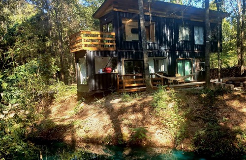 Plantersville House | Waterfront Getaway near Houston – Kayak & Fishing