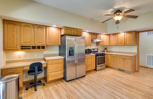 Gassville House | Waterfront Getaway w/Patio on the White River!