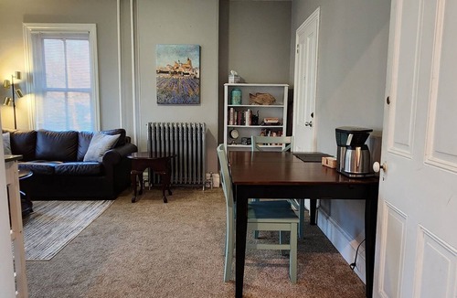 Bristol Apartment | Waterfront Getaway #2, Historic Bristol.