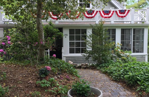 Wianno House | Waterfront/golf Sleep 8/public beach Pass & private beach