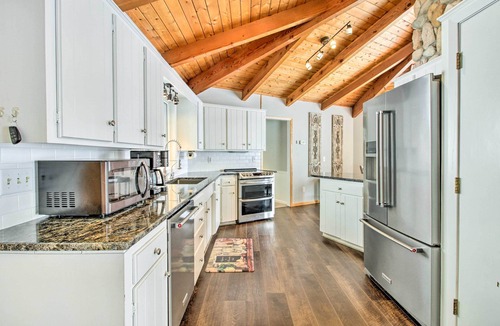 Nisswa House | Waterfront Gull Lake w/Dock: Family Friendly!