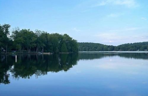 Haliburton House | Waterfront Haliburton, All Season, Fully Equipped Cottage! #STR-25-00252