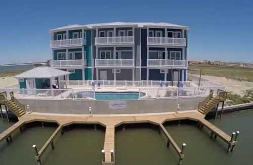 Corpus Christi House | Waterfront Harbor View Hideaway
