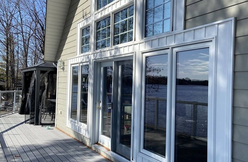 Severn House | Waterfront Haven
