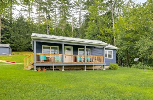 Fort Ann House | Waterfront Haven w/Boat Dock! Fort Ann Retreat