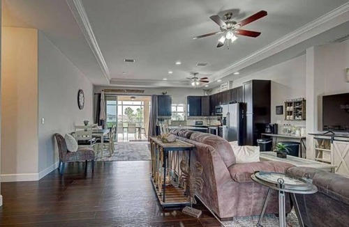 North Port House | Waterfront Heated Pool near Boca Grande and Siesta beaches