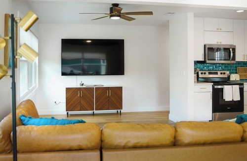 Largo Villa | Waterfront Heated Pool, Sleeps 20 - 4plex