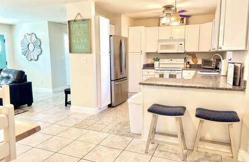 Indian Waters House | Waterfront, heated pool, floating dock, kayaks