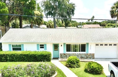 Indian Waters House | Waterfront, heated pool, floating dock, kayaks