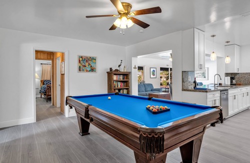 Garden Isles House | Waterfront Heated Pool + SUPs - 5BR Fun Stay!