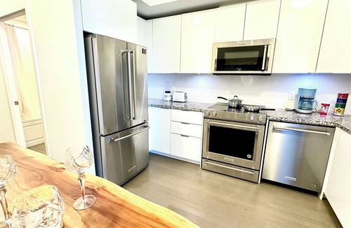 Humber Bay Shores Condo | Waterfront Heaven