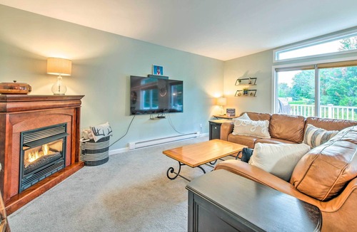 Union Dale House | Waterfront Hideaway ~ 3 Mi to Elk Mountain!