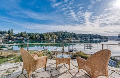 Gig Harbor House | Waterfront high end home-dock, hot tub funnn