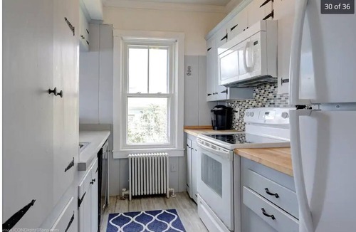 Tiverton House | Waterfront Historic Home in Tiverton, RI