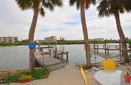Independence Square House | Waterfront Home, Dock and Beach