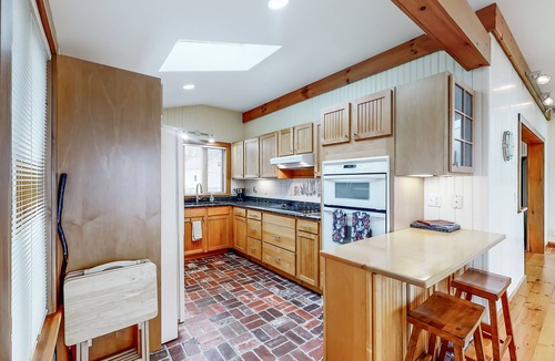 Surry House | Waterfront home and studio combination with fast WiFi, deck, & two kitchens