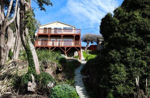 Old Town House | Waterfront Home in Bodega Bay! 3Beds, 2Baths & panoramic ocean views