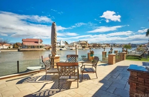 Spring Valley Lake House | WATERFRONT home in Spring Valley Lake.
