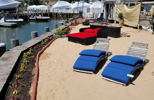 Seaford House | Waterfront Home magnificent view!