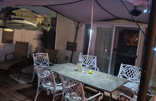 Seaford House | Waterfront Home magnificent view!