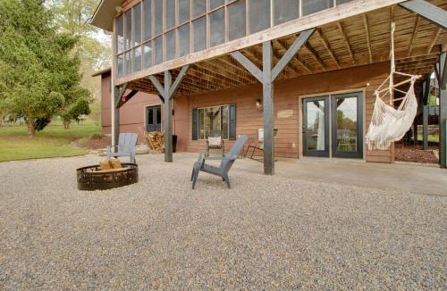 Poplar Bluff Apartment | Waterfront Home Near Mark Twain National Forest