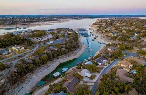 Lakeway House | Waterfront Home on Lake Travis