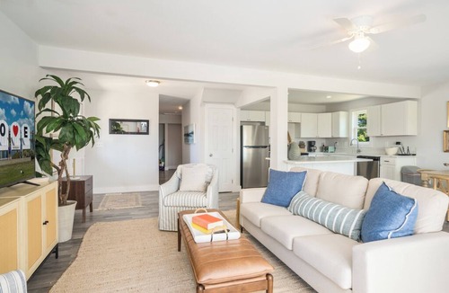 Captain's Cove House | Waterfront home near Chincoteague Island by Seaside Vacations & Sales
