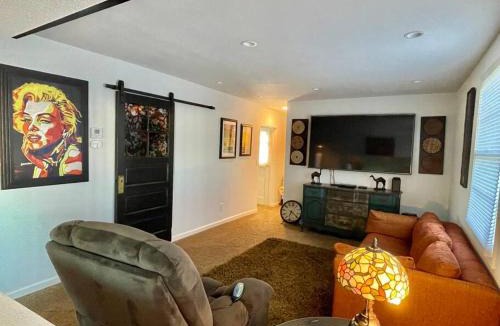 Bethel Island Villa | Waterfront Home w 40x16 Berth