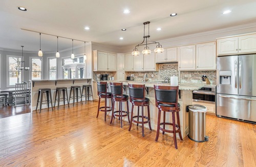 Bracey House | Waterfront Home w/Dock on Lake Gaston!