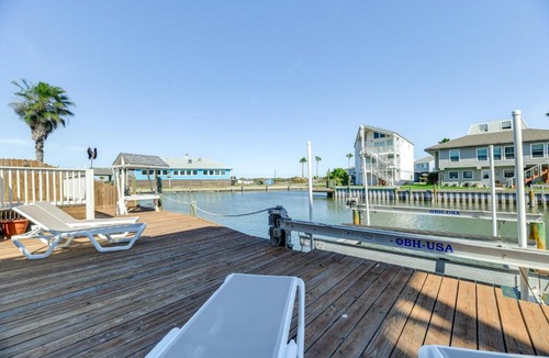 City-by-the Sea House | Waterfront Home w/Deck & Pool in City-by-the-Sea