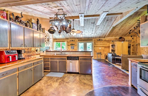 Sunrise Beach House | Waterfront Home w/3 Decks on Lake of the Ozarks!