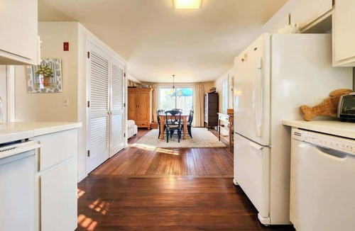 Summersea House | Waterfront Home with Ample Space in New Seabury!