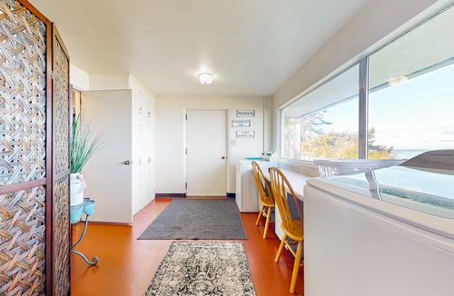 Mains Farm House | Waterfront home with bay and mountain views, beach access, fireplace