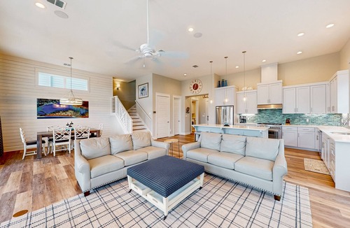 Rockport House | Waterfront home with private pool, community kayaks, grill, open layout, & AC