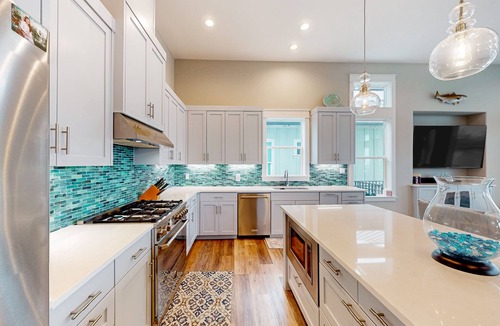 Rockport House | Waterfront home with private pool, community kayaks, grill, open layout, & AC