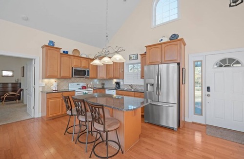 Bowling Green House | Waterfront Home with Private Dock on Lake Wylie!