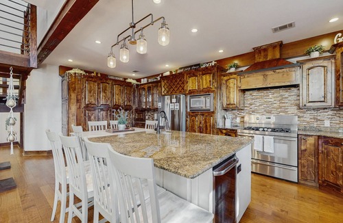 Spicewood House | Waterfront home with private pool, patio & amazing sunset view