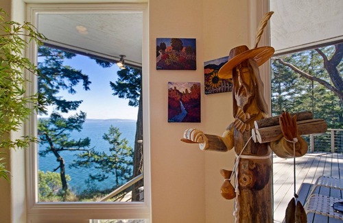 Friday Harbor House | Waterfront! Hot Tub! - (Stonecliff)